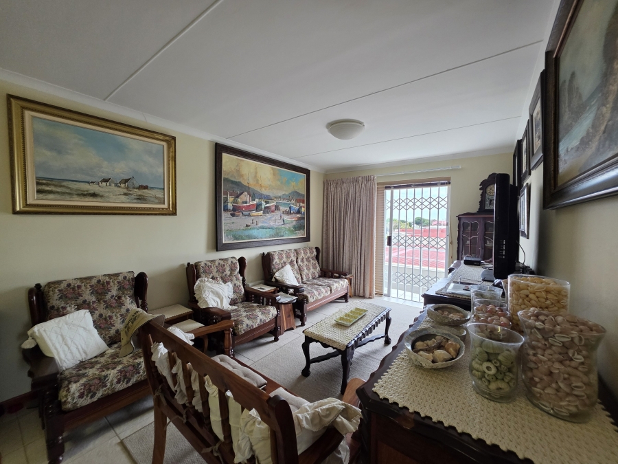 2 Bedroom Property for Sale in C Place Eastern Cape